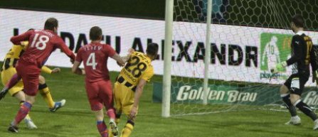 Etapa 32: FC Brasov - Steaua 1-2